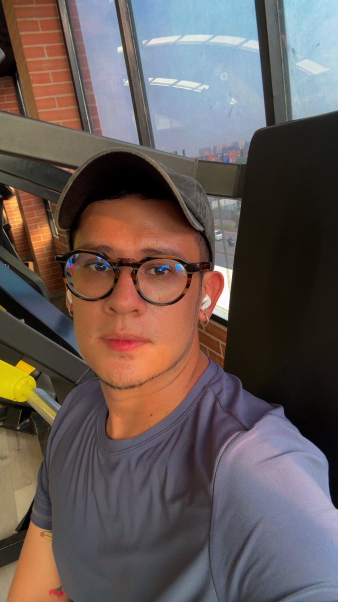 Un tal Andrés tweet media