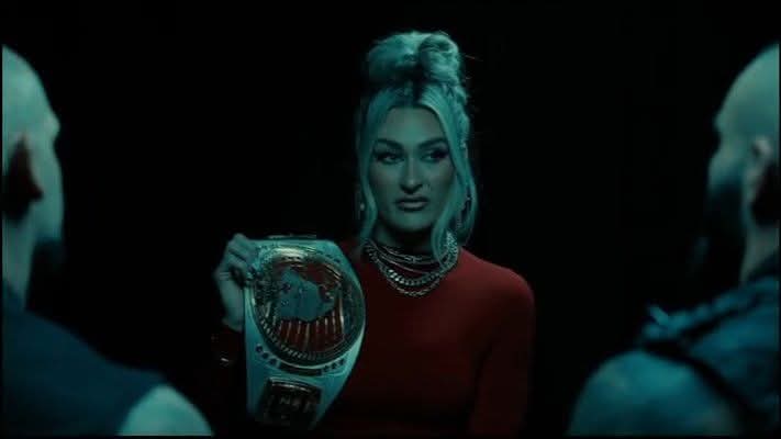 Izzi Dame says that Tatum Paxley is still convincing everyone and herself that she has a final form that she has yet to unleash, and that she is incapable of change