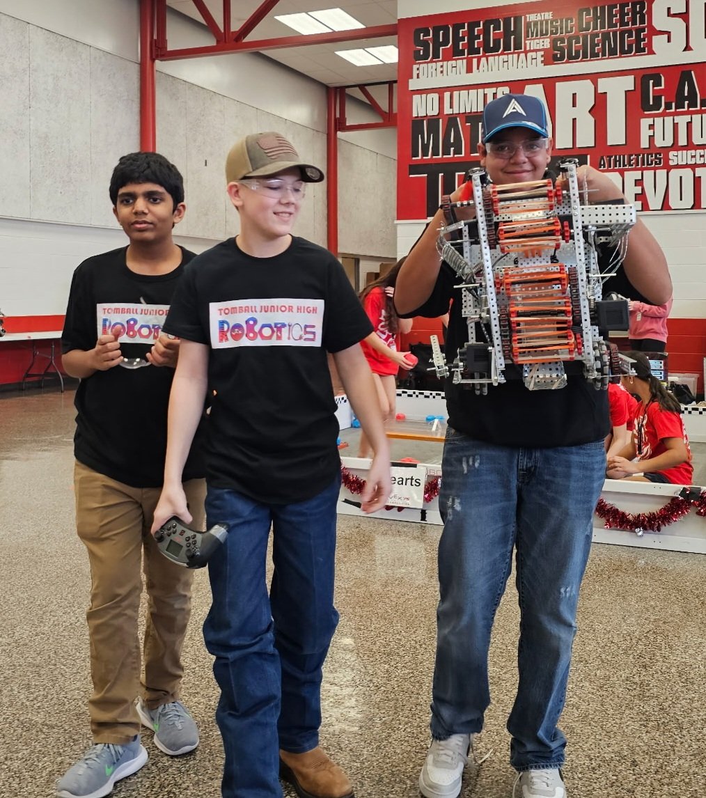 Tomball Junior High tweet media