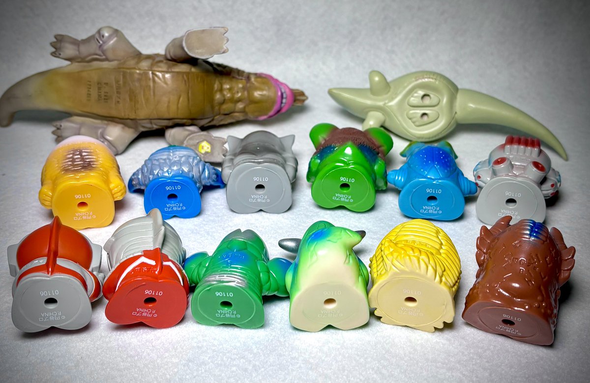 ウルトラ怪獣 ミニソフビクロニクル 〔レトロカラーコレクション