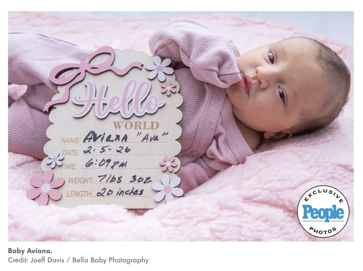 joeffly's tweet photo. Check out my photo in this week's People magazine https://t.co/x93k2LKXpp https://t.co/vEurKfApBf