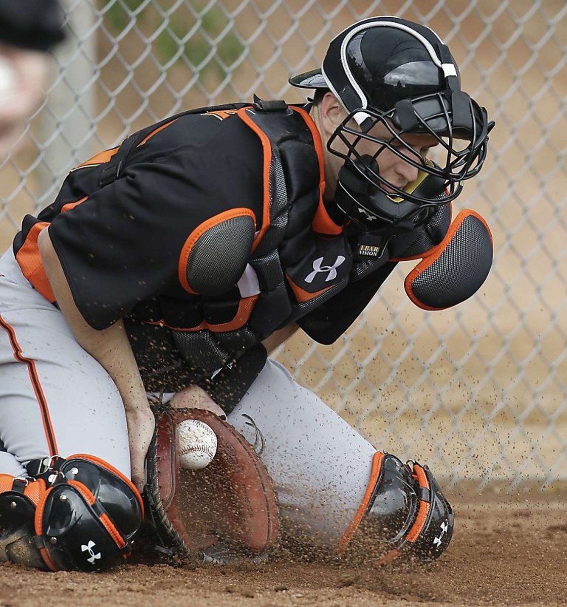 Buster Posey caught for 12 seasons in the big leagues and finished with just 27 passed balls. That’s an insane level of consistency behind the plate 😳