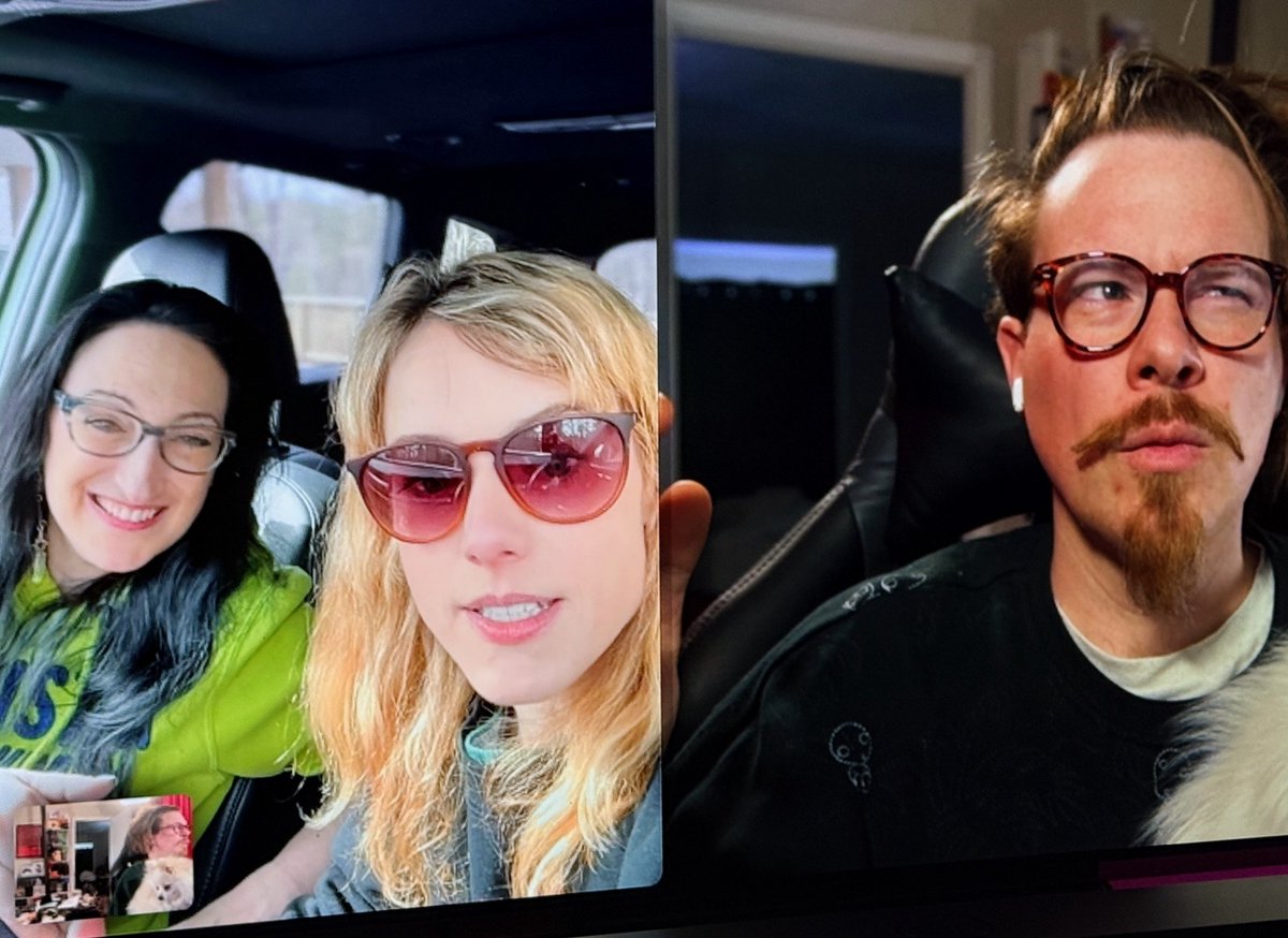 🚨🚨BREAKING 🚨🚨 - The first episode of wifey's podcast just dropped. It's called The Not Ready Club. Give it a spin. Link below ⤵️

Celebrity humble brag: Her co-host is the actor Laura Slade Wiggins who played Karen on Shameless among other things.

youtu.be/h7apKqr_qqE?si…