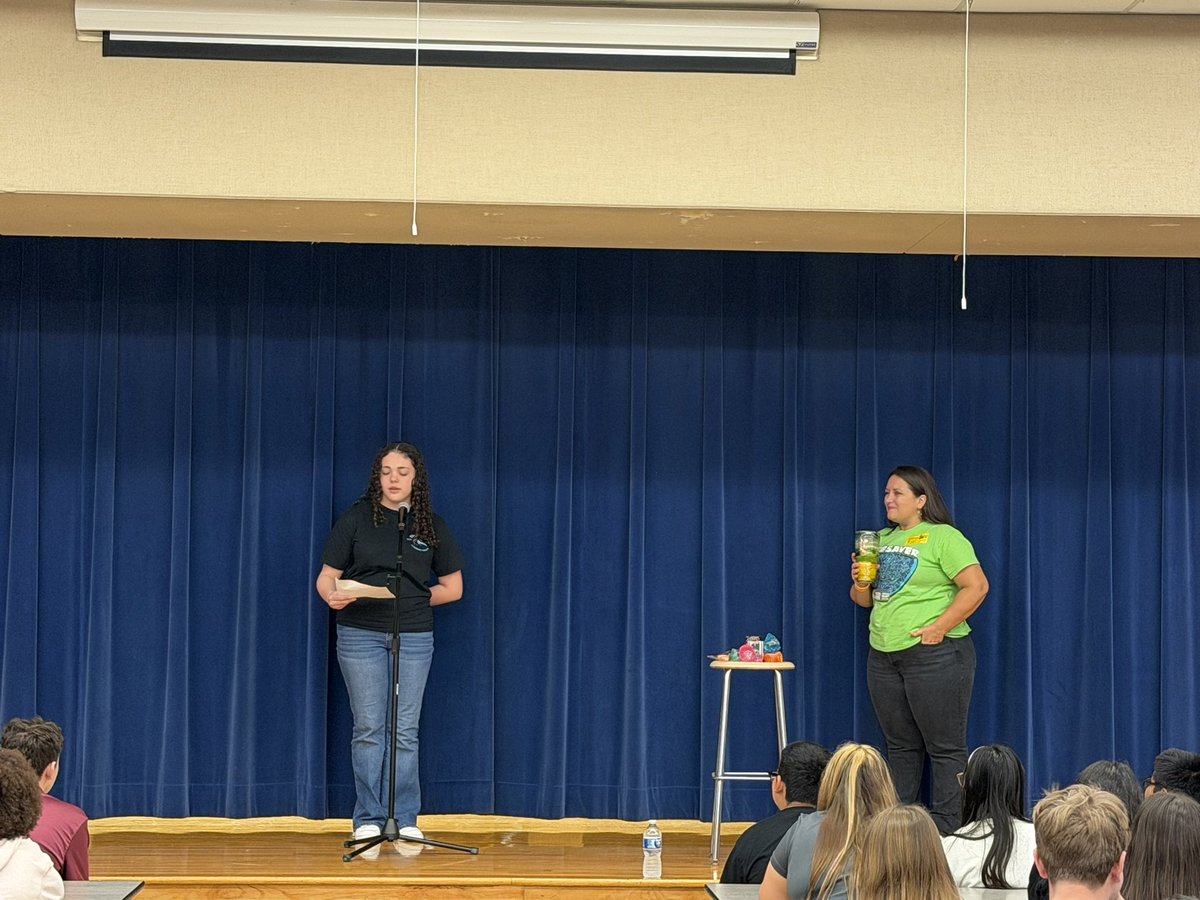 Three Oaks Middle tweet media