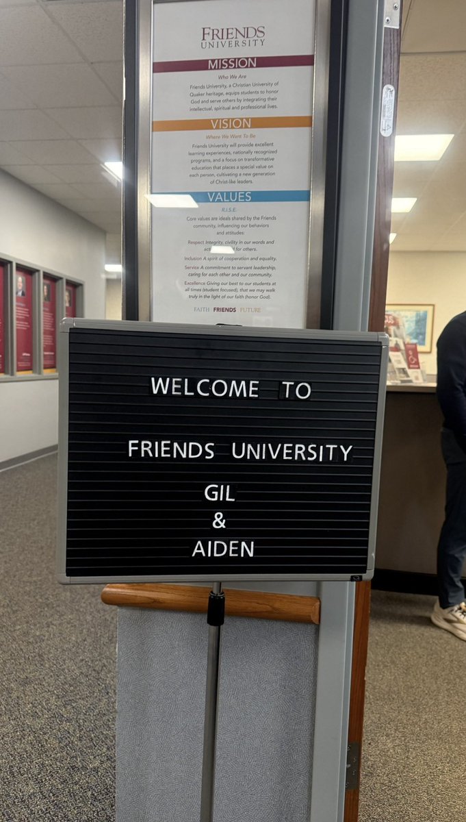 Aiden Ouch tweet media