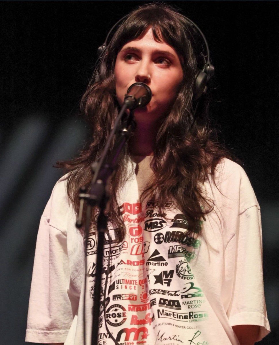 Aitana_daily (@a_bonmatidaily) on Twitter photo 