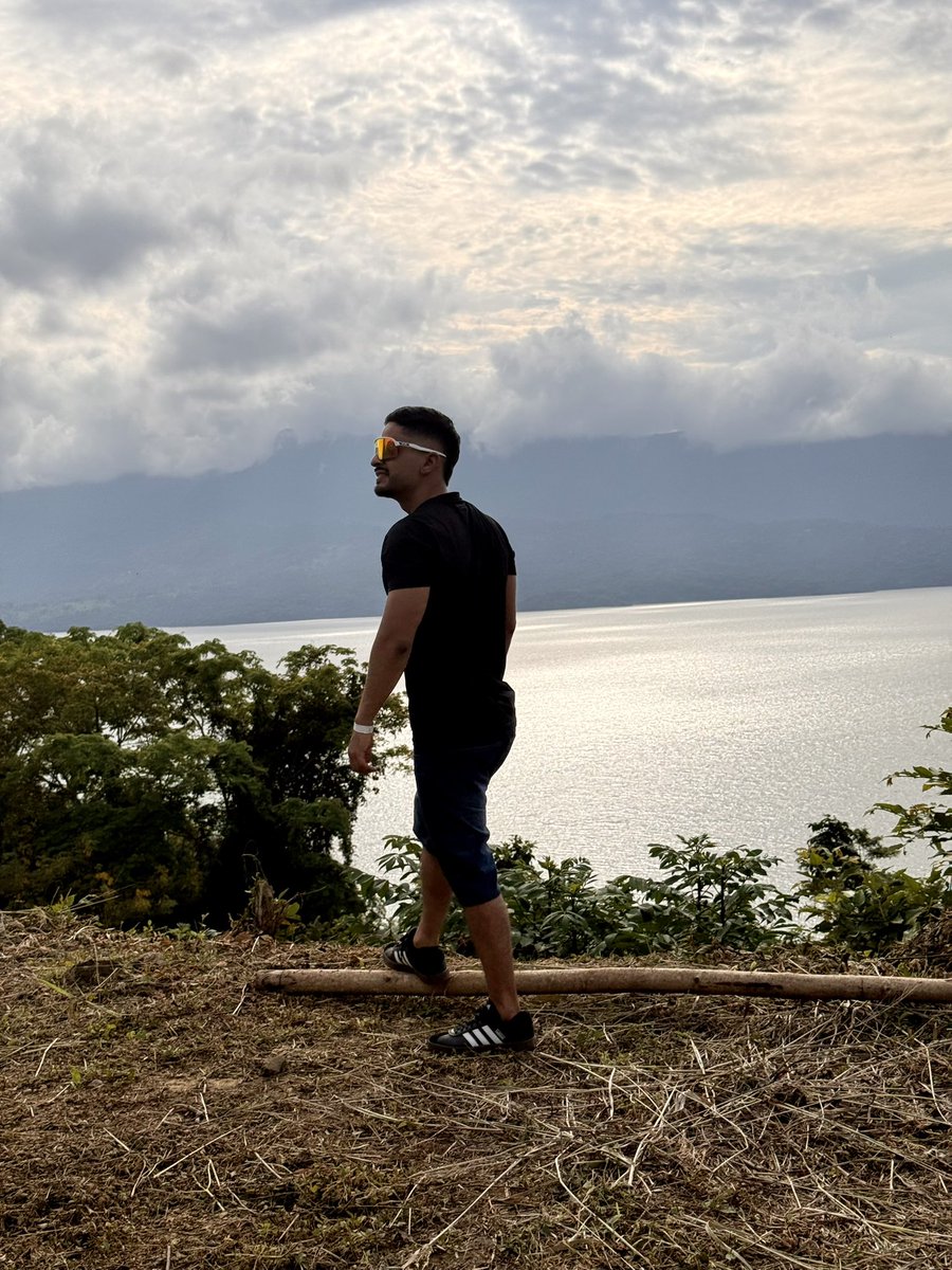 bratogal's tweet photo. 💥🍃 https://t.co/154zI2URi3