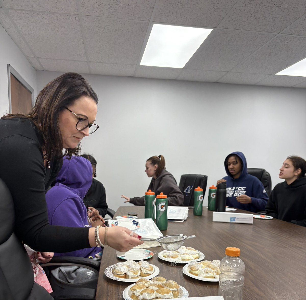 Colby CC Women's Basketball tweet media