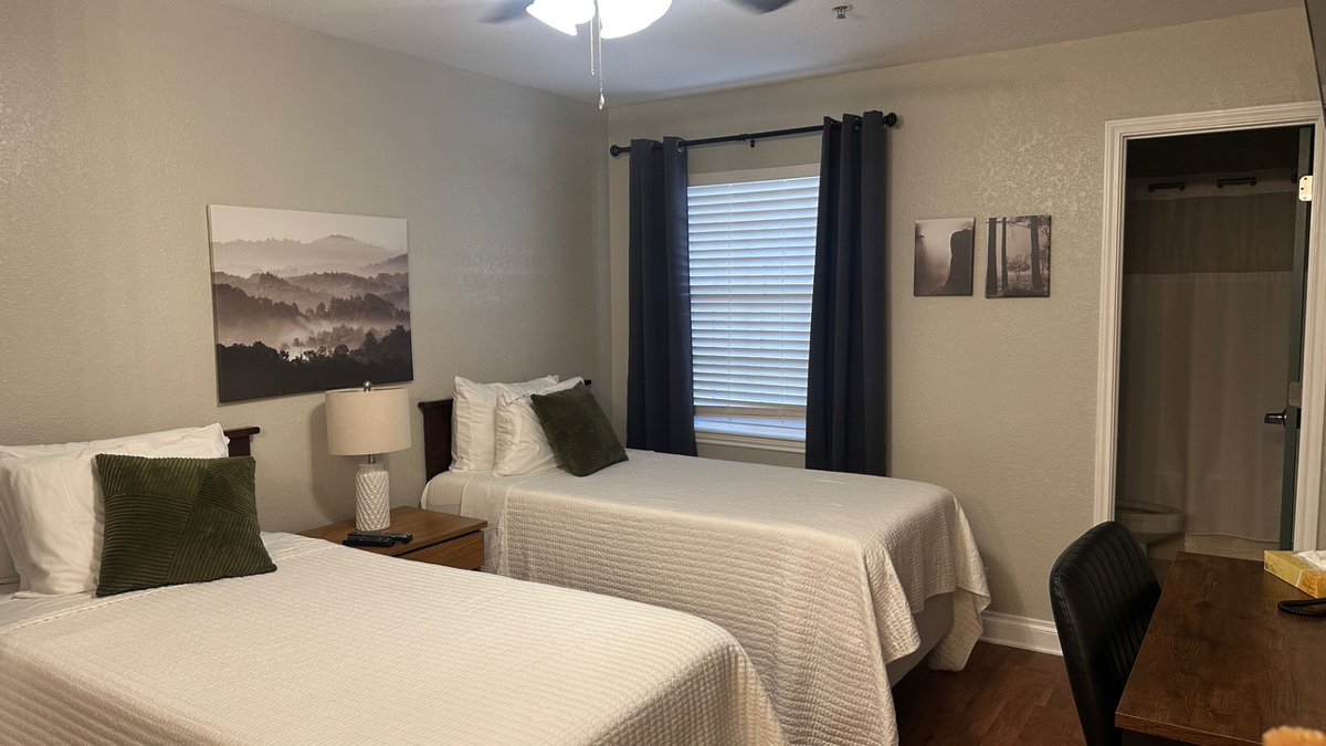 Through mattress donations, our partners at <a href="/TempurPedic/">Tempur-Pedic</a> help families feel at home while staying overnight at our RMHC House program. Their team just delivered 17 mattresses, providing comfort to our families when they need it most. #KeepingFamiliesClose