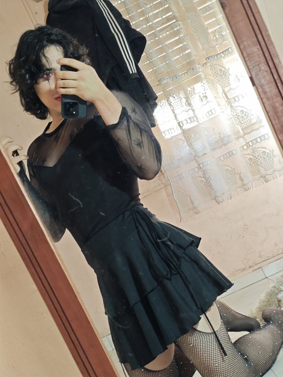 dione tonto | María 🪁 tweet media