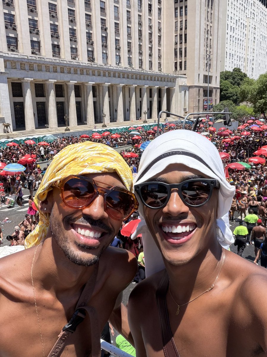 ojoaoliveiira's tweet photo. #FervodaLud hoje na companhia do meu @Danilinho. Nosso primeiro bloquinho juntos. ❤️‍🔥 https://t.co/ZaF4ybjG2P
