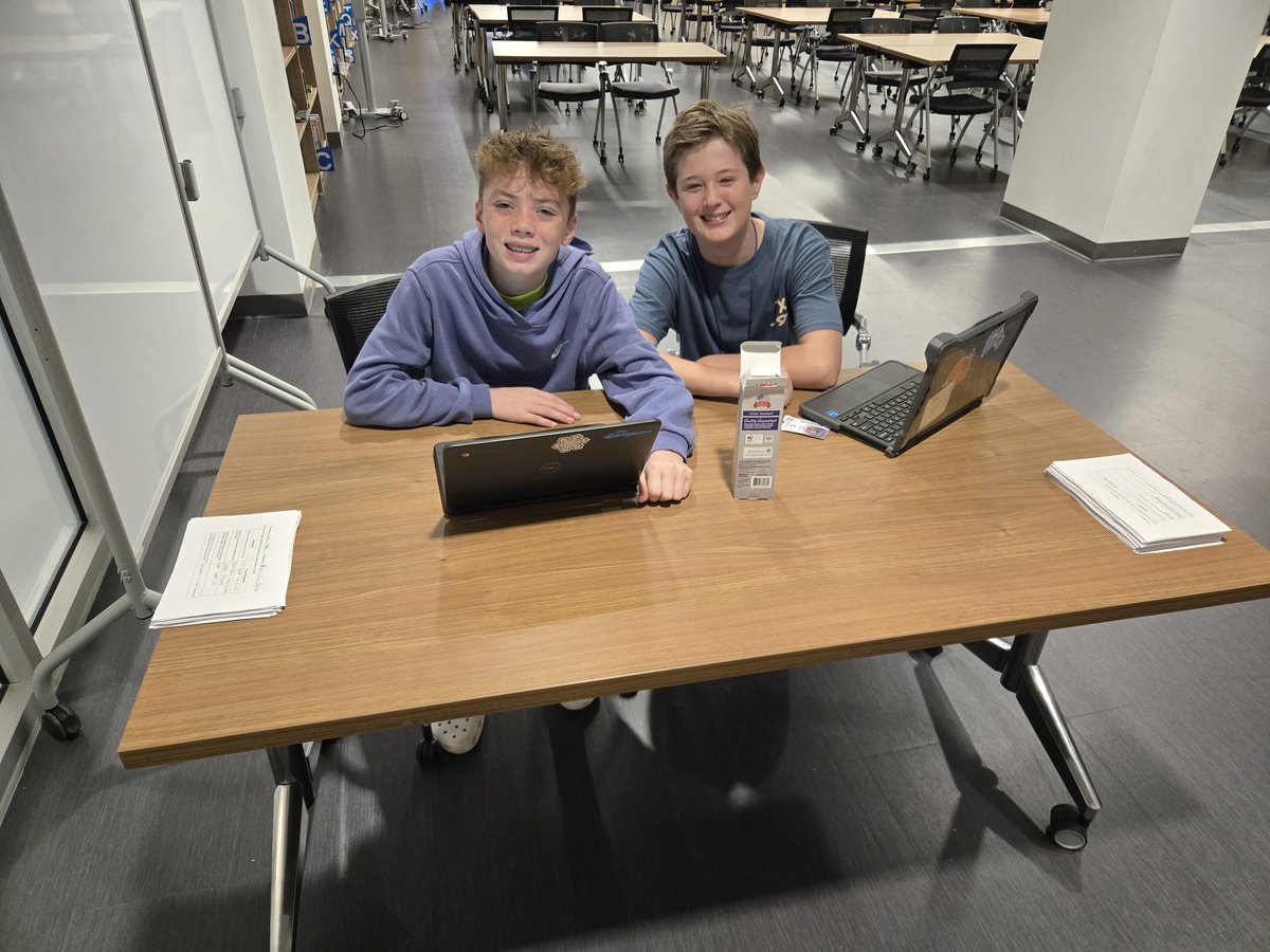 Justin Pata tweet media