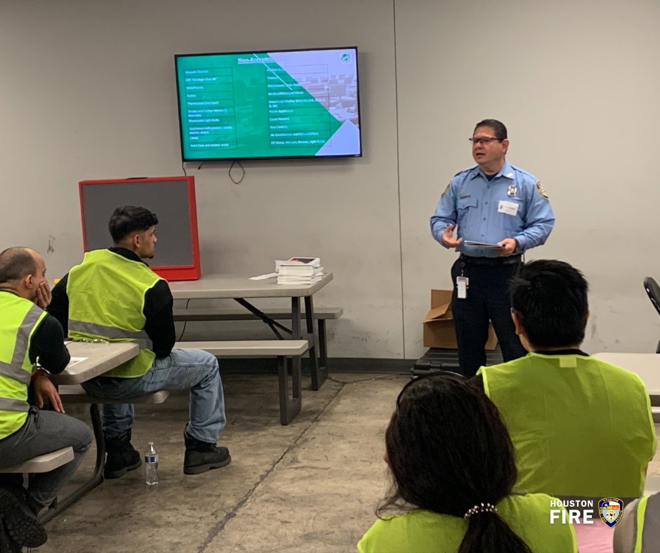 Houston Fire Dept tweet media