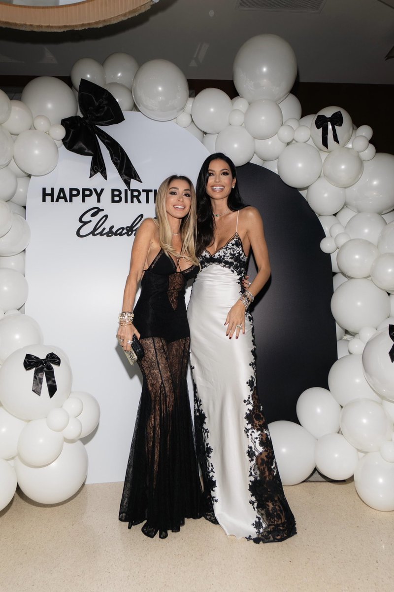 micaelaottomano's tweet photo. HB amica mia🎂💖🥂 #cipriani #montecarlo #eligregoraci https://t.co/IvLNlLQSVW