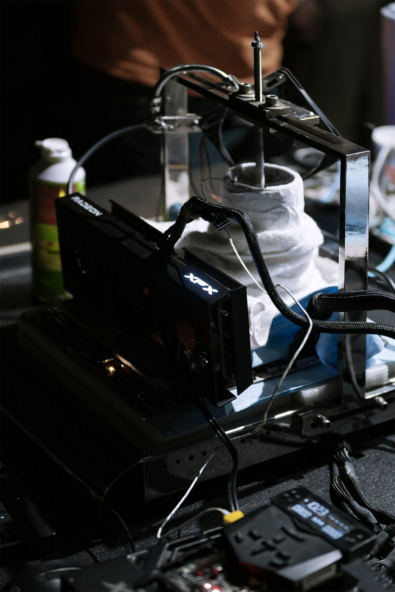 XFX Japan tweet media