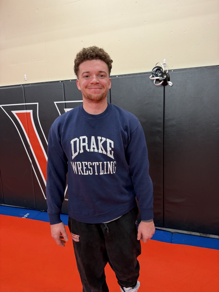Coach___Wheels's tweet photo. Coach T Cobb @iSuperDuck repping Dion’s Drake University Wrestling sweat top today! Bring it back @DrakeUniversity https://t.co/wGQSQ6zu4d