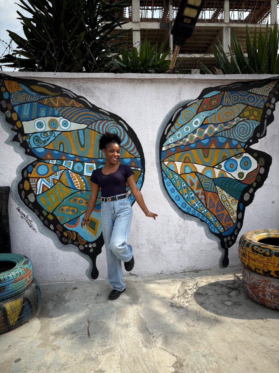 Gracieola_'s tweet photo. Finally took butterfly wings pictures. 
#butterflywings #INDvsPAK #INDvsPAK #RISERCONCERTD2 https://t.co/10IlyPtp46