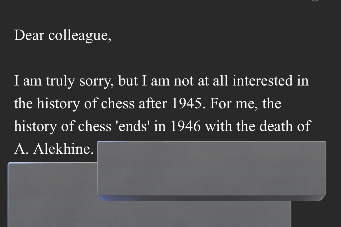 emilia ♟️📖 tweet media