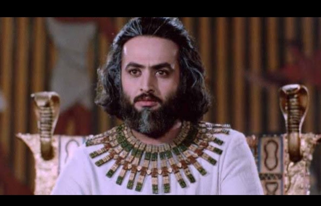 Ben ne zaman başlarsam o gün Oruç tutmaya başlayın😬