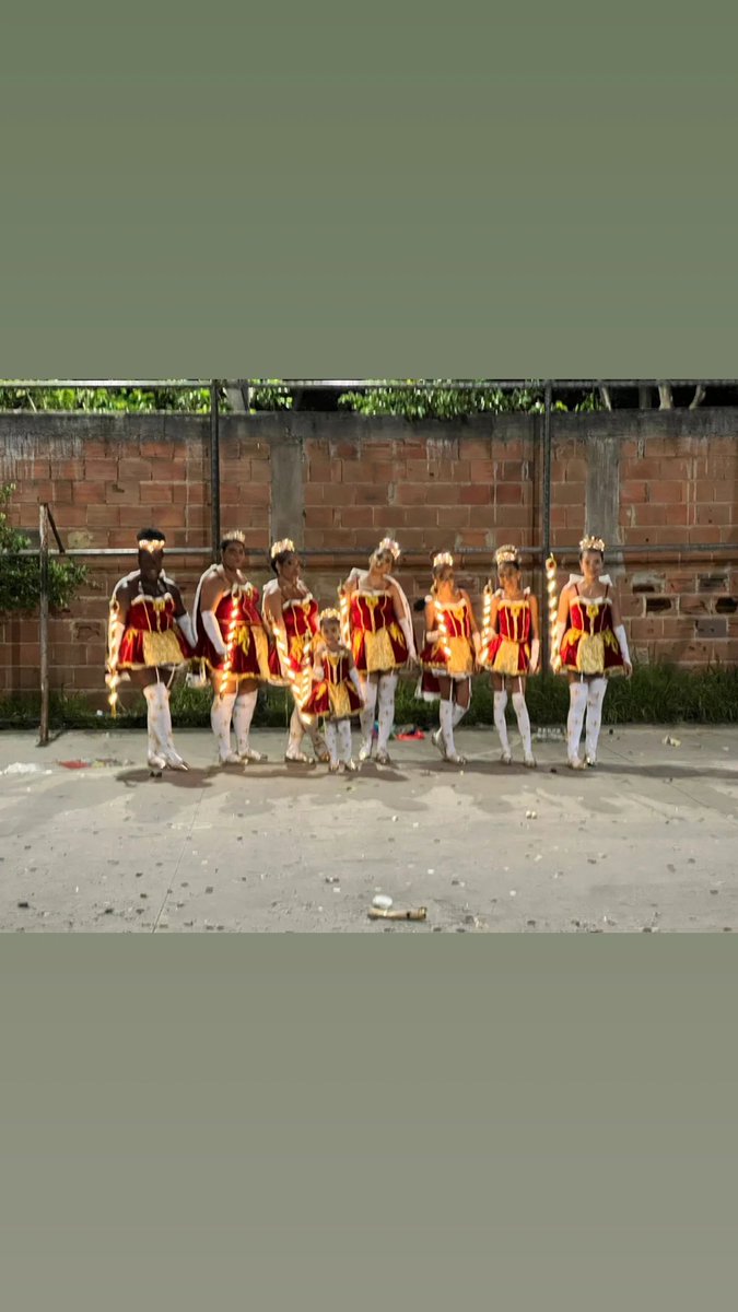 freitasthati09's tweet photo. 🅰️s 🅰️frontosas 🌟💛🫅🏽🥇 https://t.co/Hd8RdcUljd