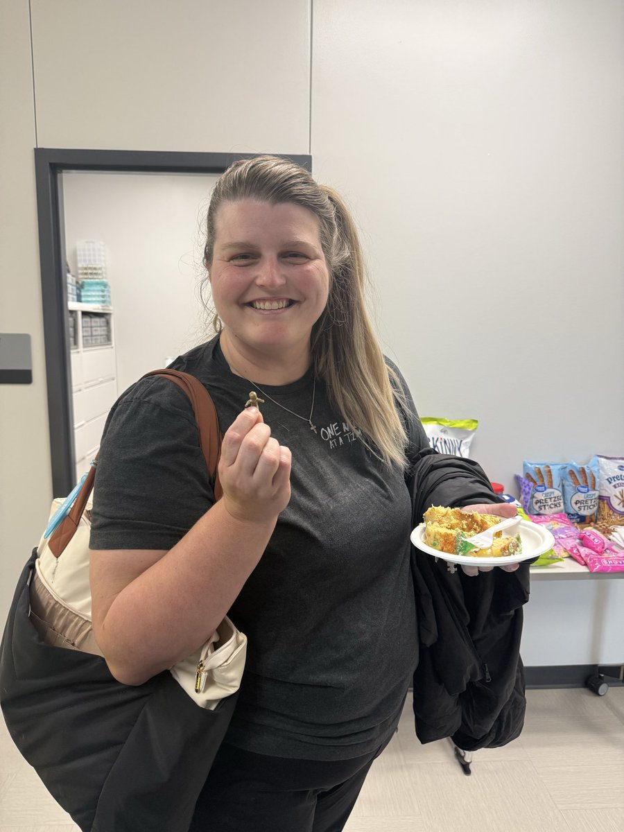 Taylor Knox tweet media