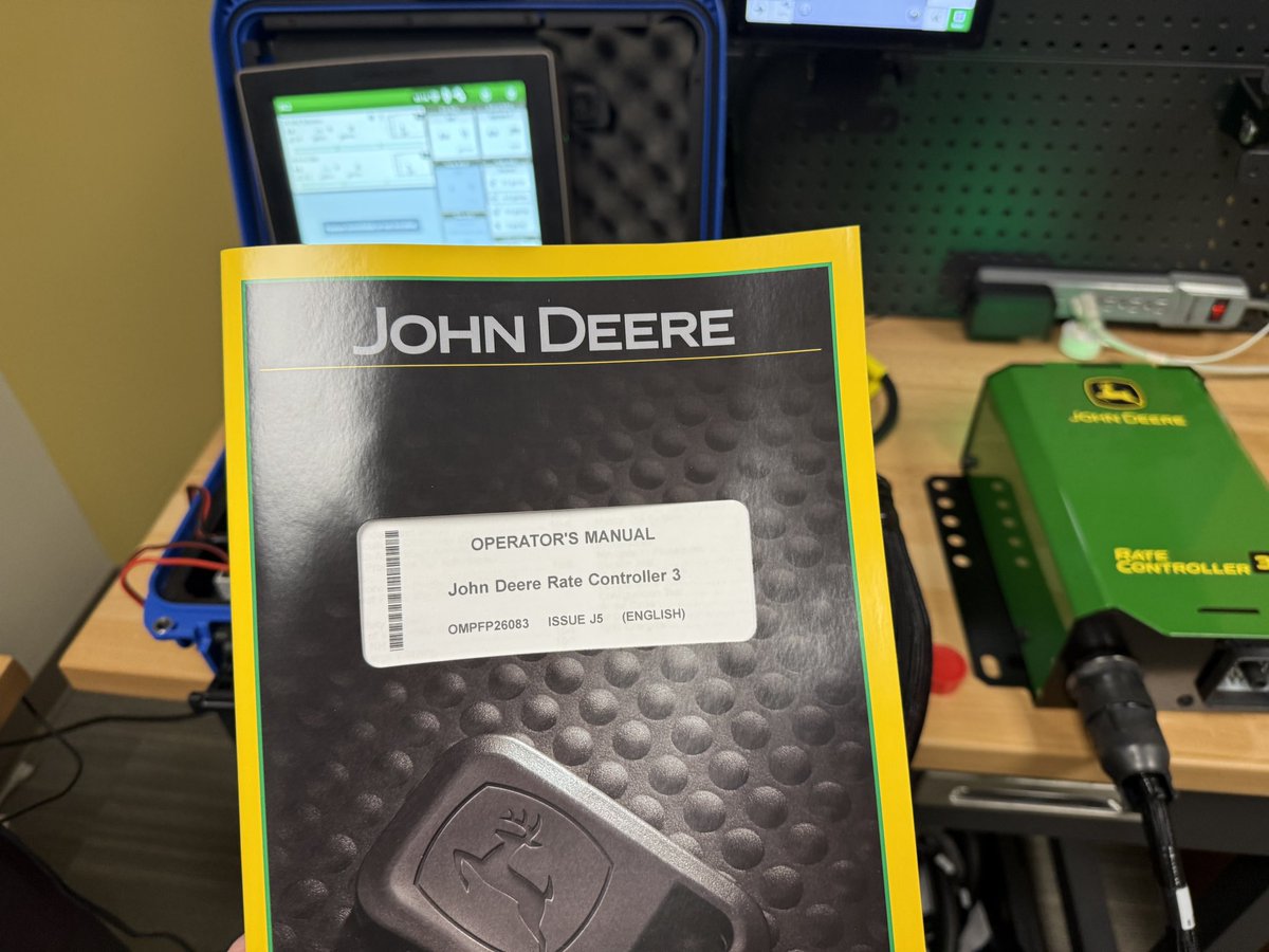 Horob's tweet photo. New book to read! #ratecontroller #readabook @JohnDeere @Brandt_Holdings @ValleyPlains @PVEQUIP @KibbleEquipment https://t.co/tn4b44pzJd