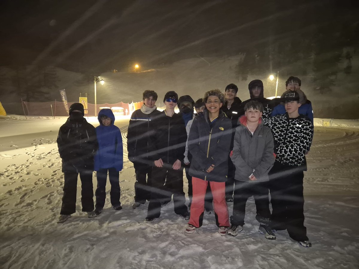 Coombe Ski Trip tweet media