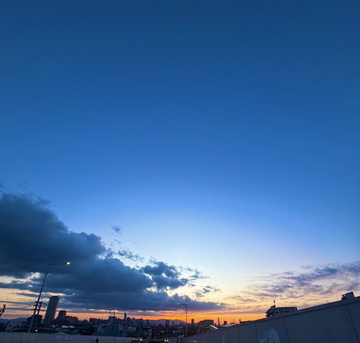 Ke_Yd's tweet photo. Morning run every day this week.
Last week was tough. I had influenza B.
My first time ever.
Happy to be back. https://t.co/5SDsZ338pz