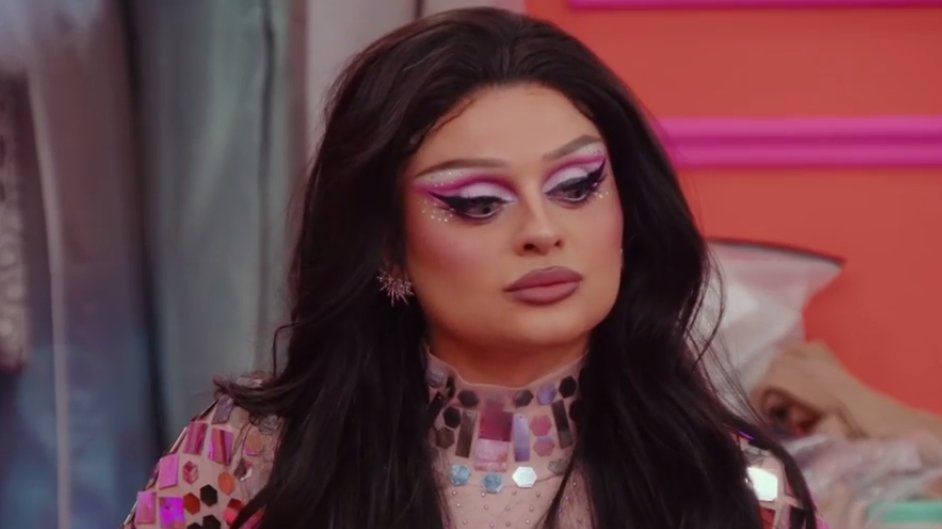 rozanovholander's tweet image. I love how fontana doesn't fall for Gawdland faking about how hard it was to choose #UKvsTheWorld