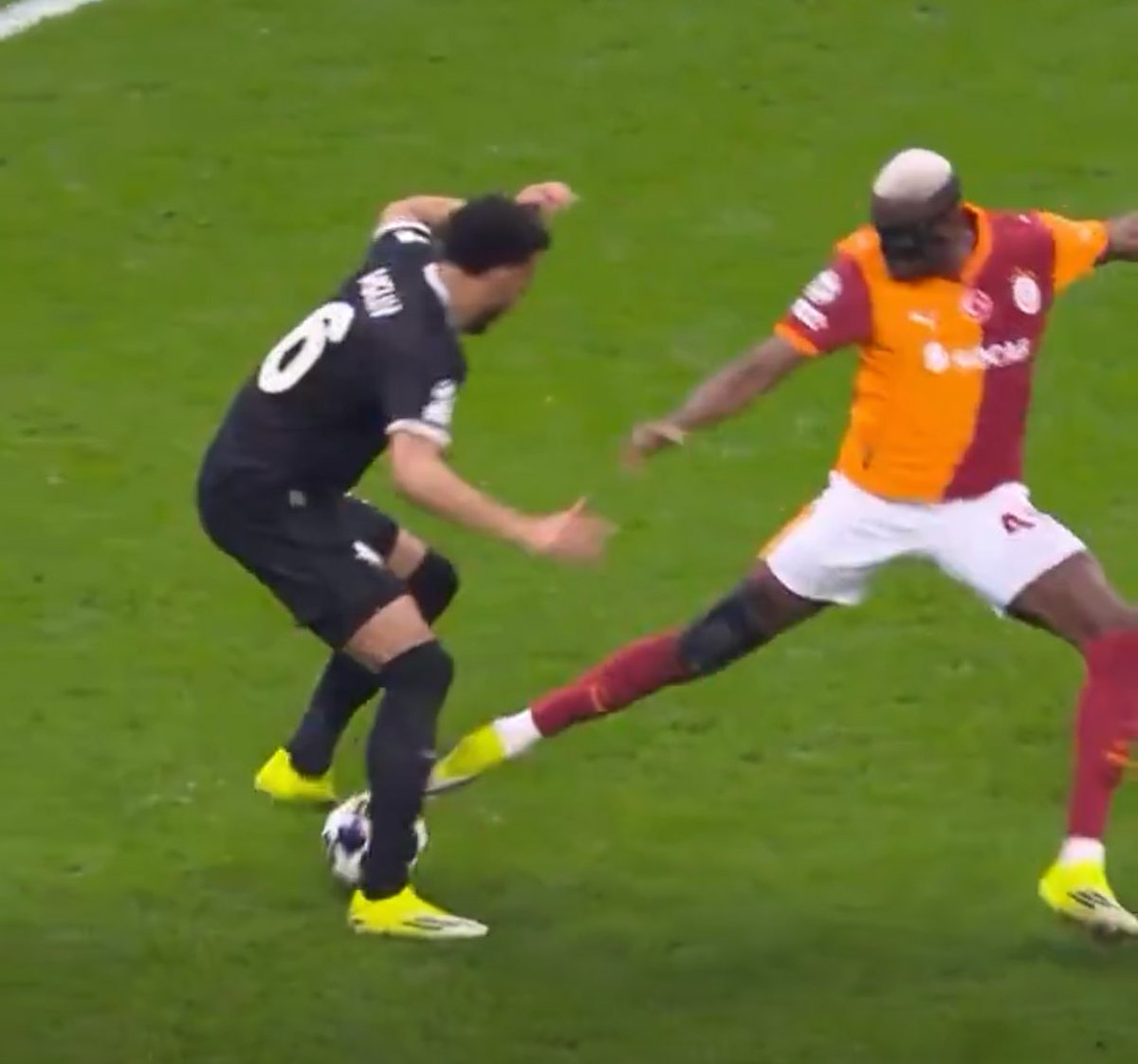 Balkolik tweet media