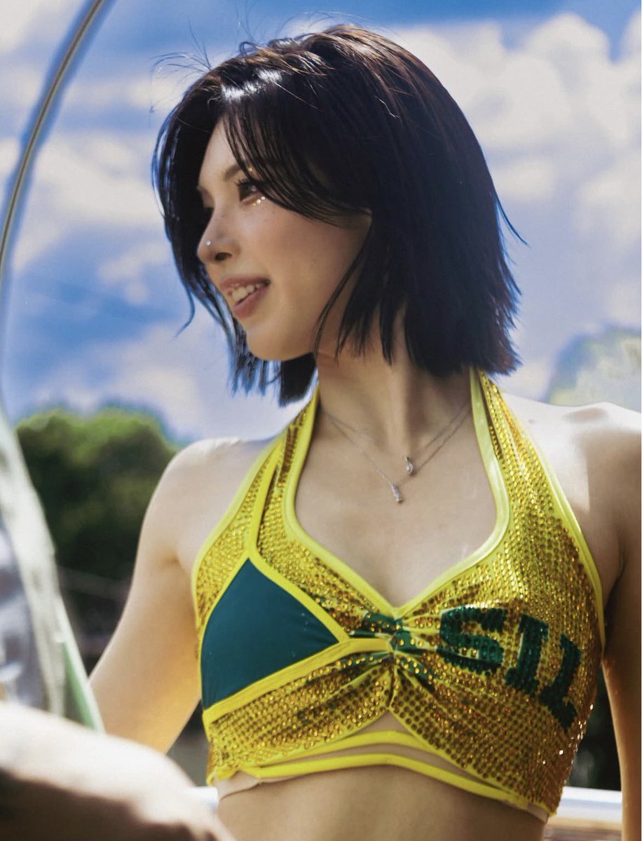 ohhaewonderful's tweet image. god i love women