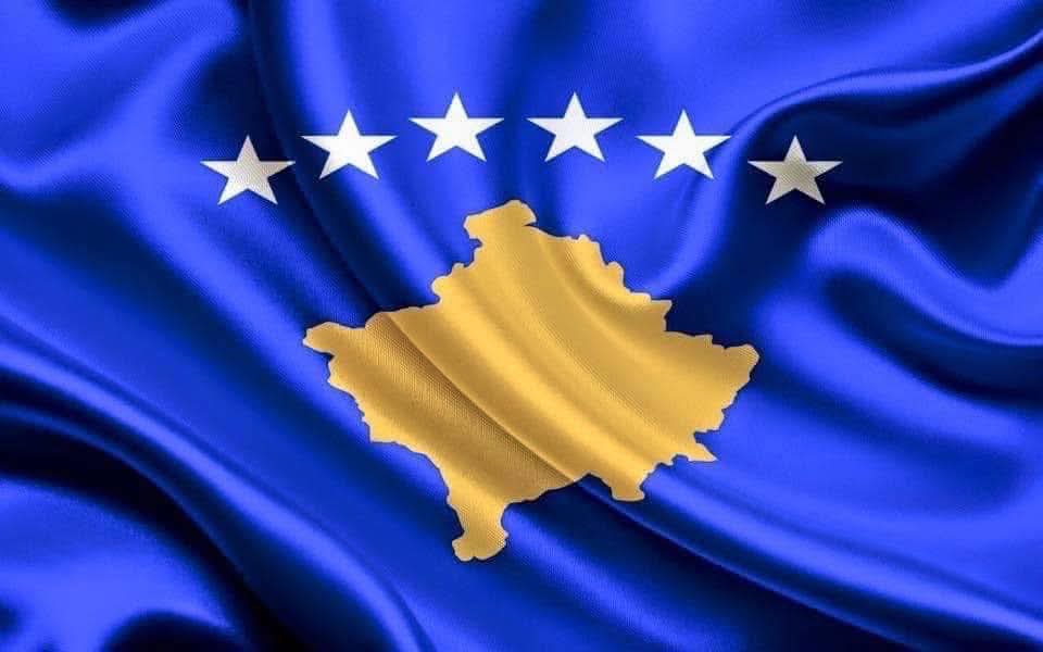 CihanFULSER's tweet photo. Dost ve Kardeşim bildiğim Kosova'nın Bağımsızlık Gününü Kutluyorum!
Happy Independence Day, Kosova!
#Kosova18VjetShtet #Kosova18 #Kosova 🇽🇰💛💙🇹🇷 https://t.co/xMSjh6ucd3