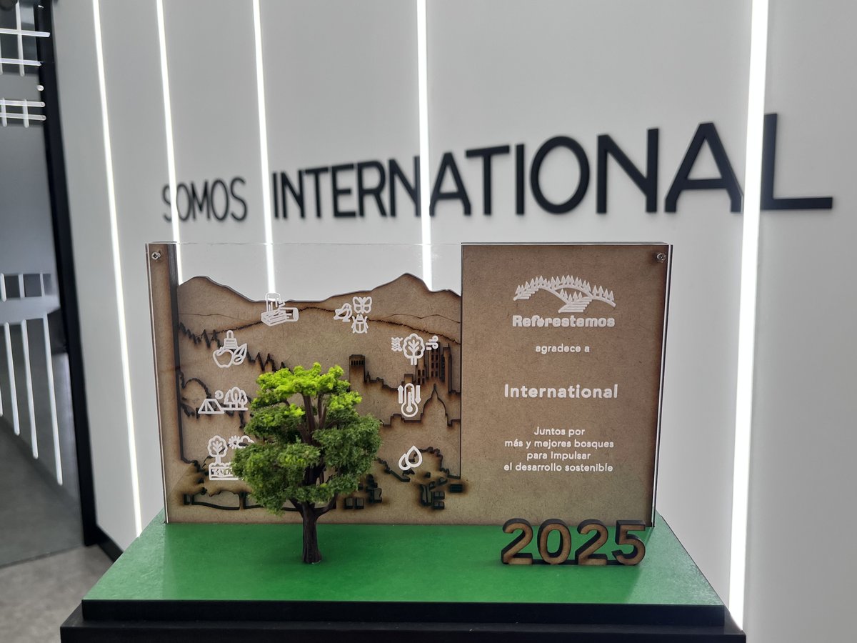 International Mexico tweet media