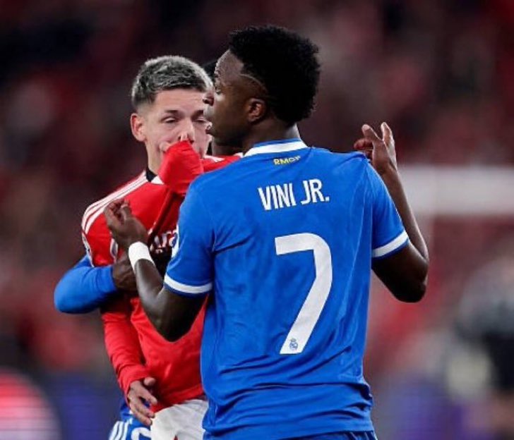 🚨🗣️ Thierry Henry: “Let us see how big of a man Prestiani is, because he covered his face, he can’t say he didn’t say anything.” 

🗣️ Micah Richards: “He’s a COWARD.”