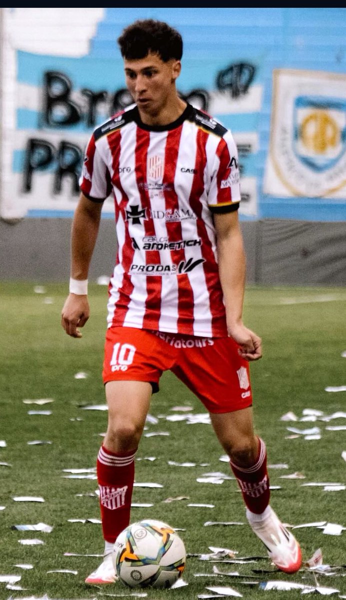 #Unión | Jeremias Bustos renovó su contrato y jugará a préstamo en #Almagro