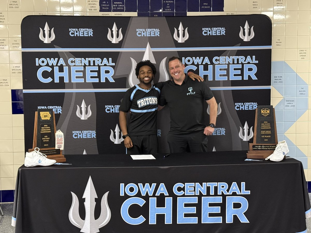 Jhawk cheer tweet media