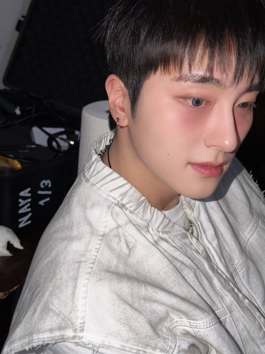 OmegaX_members's tweet photo. [#OX]

재미있었어 폴란드🇵🇱❤️

#OMEGA_X #오메가엑스
#세빈 #SEBIN https://t.co/mUibYbUzUf