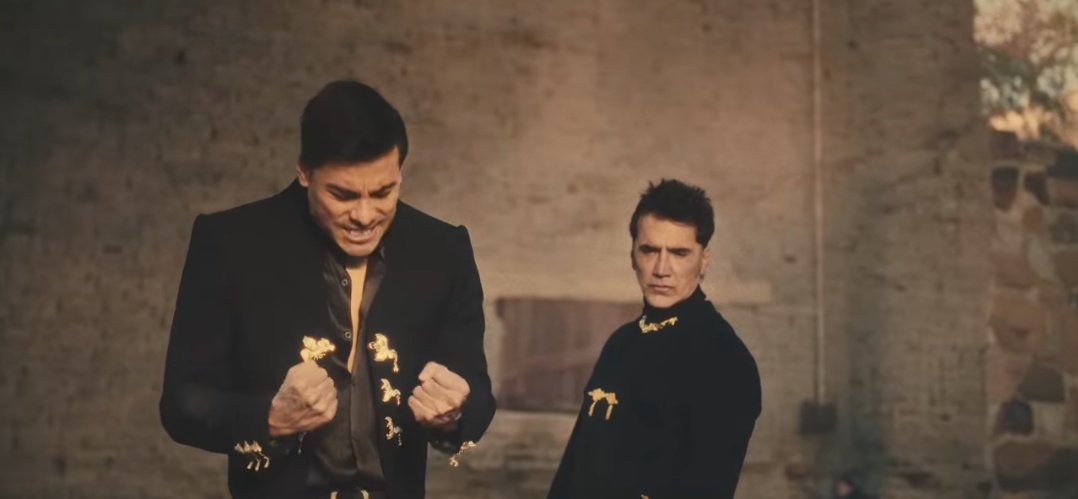 💥🔥🎶
#SinDespedida de <a href="/_CarlosRivera/">Carlos Rivera</a> ft. <a href="/alexoficial/">Alejandro Fernández</a> ha sido elegido por el voto de nuestros seguidores como uno de Los Últimos Grandes Estrenos Musicales.

¡Dale ❤️ si te parece un TEMAZO!

¿Tu frase favorita de la canción? 🤔
youtu.be/2oAwsDES9h4?si…