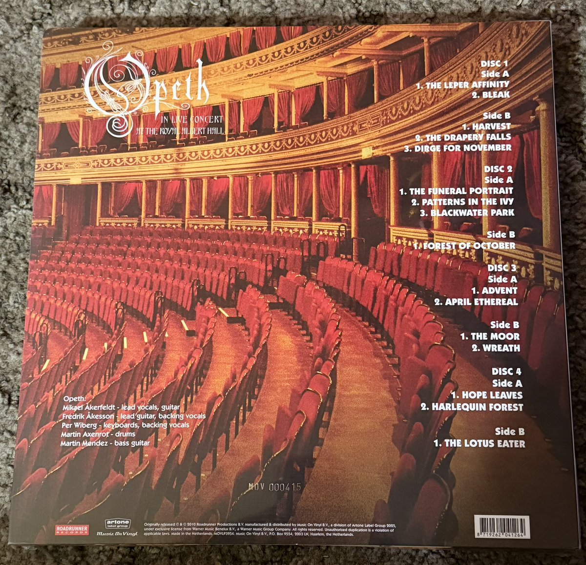 Ian with an 👁️ tweet media