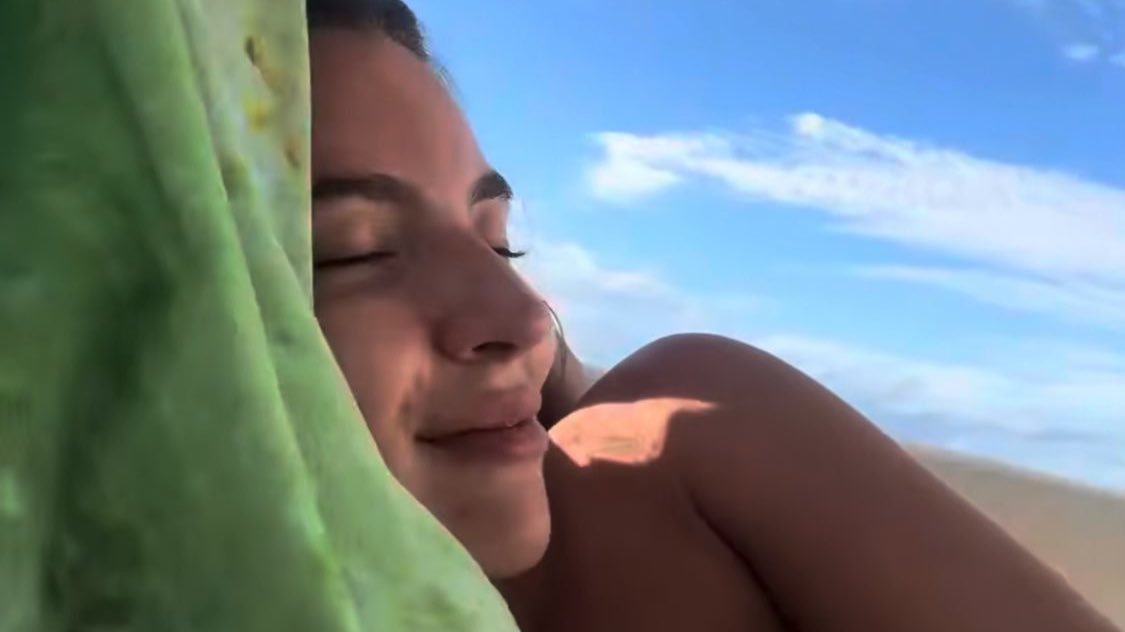 Essa felicidade… ❤️
Deus abençoe esse amor! 

Se eu ver hater na minha frente, eu ESGANO!