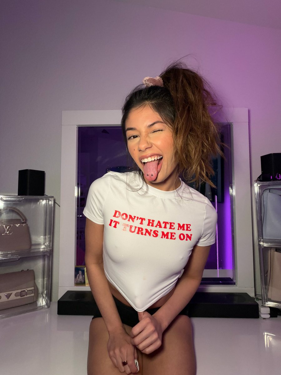 xx🍑💦 tweet media