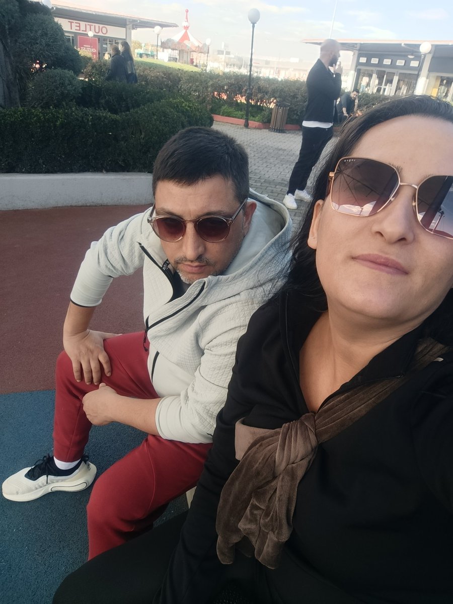 Orhan Sezik tweet media