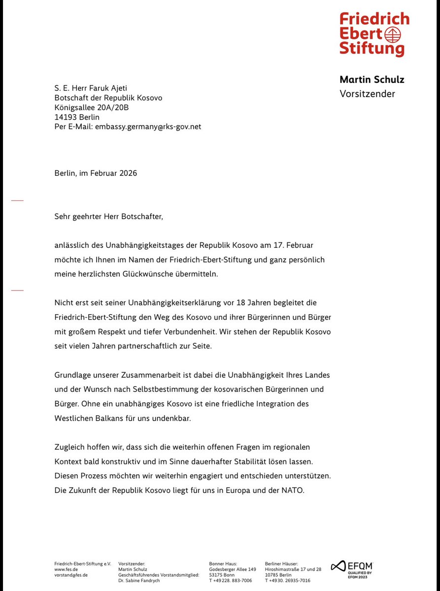 FarukAjeti's tweet photo. Herzlichen Dank, lieber @MartinSchulz, für Ihr wertschätzendes Glückwunschschreiben anlässlich des 18. Jahrestages der Unabhängigkeit der Republik Kosovo. 🇽🇰🤝🇩🇪
@KosovoinDe @FEStiftung #kosova18 https://t.co/tLzEnm0VxO