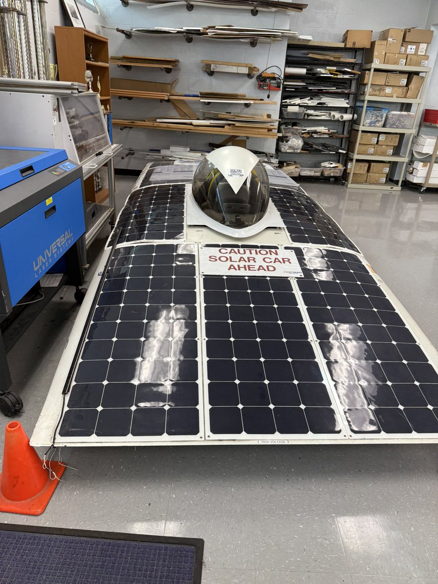 InnovateBroward's tweet photo. 🌱 Magnet Schools Month Spotlight - South Plantation HS Environmental Science students:
👉Sustainable minds 
🔧 Converting a golf cart from gas to hydrogen
☀️Solar race car- returning soon
🍽️ Composting food waste &amp; nourishing the garden
@browardschools @DrKFried https://t.co/rotKNysOEI