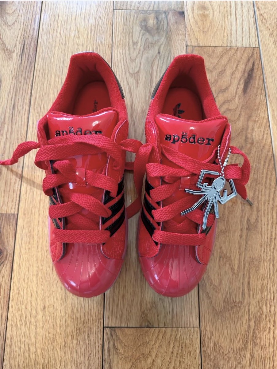 Ovrnundr tweet media