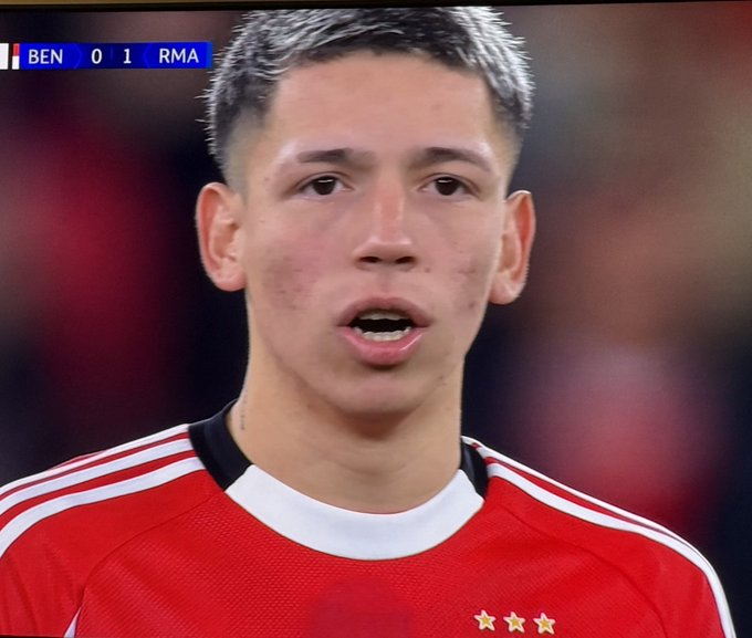 Tchouaméni: "Vinicius disse-nos que o Prestianni lhe chamou 'mono'

O jogador do Benfica disse que lhe chamou 'maricón'."