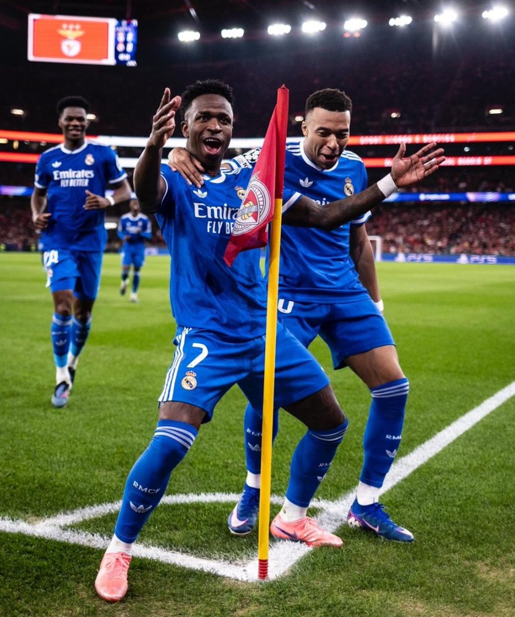 Steizam (@steizam) on Twitter photo 