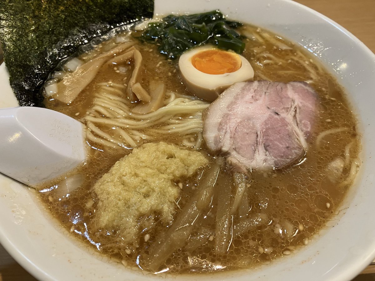 よしだまん tweet media