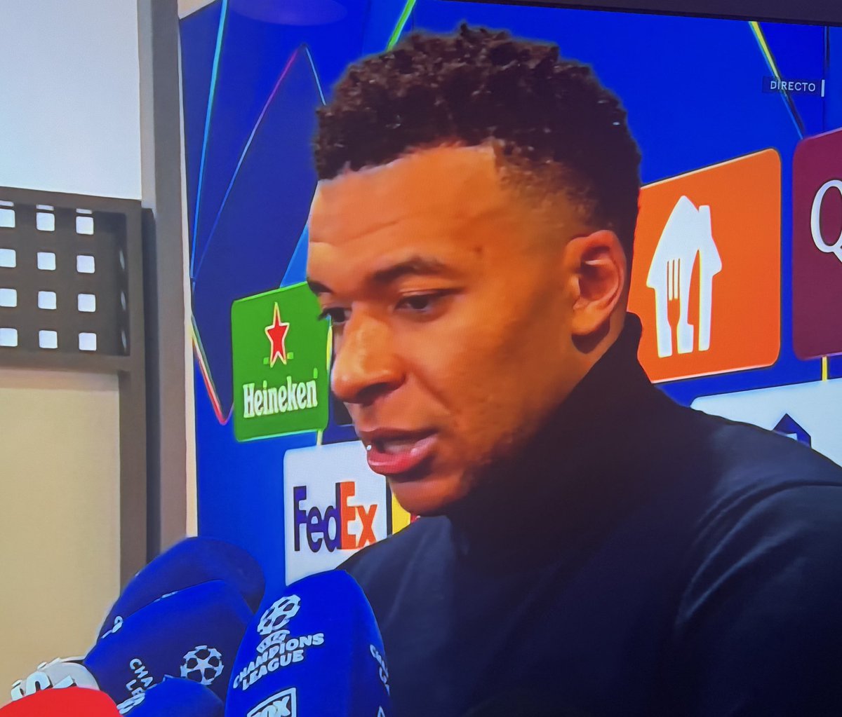 (fan) Trunks tweet media