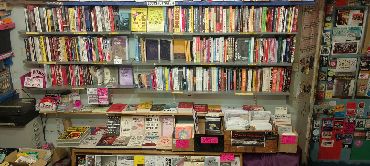 56aInfoshop's tweet photo. How fucking hot is this?
A newly stocked up radical bookshop!

🌶️?
🌶️🌶️?
🌶️🌶️🌶️?

Open Thu 2-8 / Fri 3-7 &amp; Sat 2-6pm https://t.co/VsSCiFI2AG